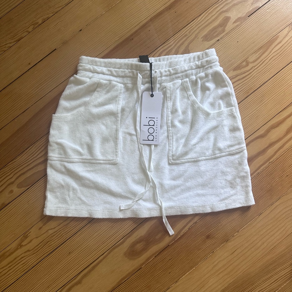 Bobi Cream Mini Skirt with Pockets